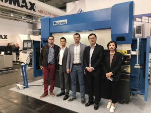 Accurl berpartisipasi ing Pameran Alat Mesin Hannover International di Jerman taun 2017