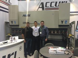 Accurl njupuk bagéyan ing Pameran Amérika ing 2017