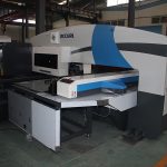 gaya trompet cnc turret punch tekan otomatis lubang punching mesin harga